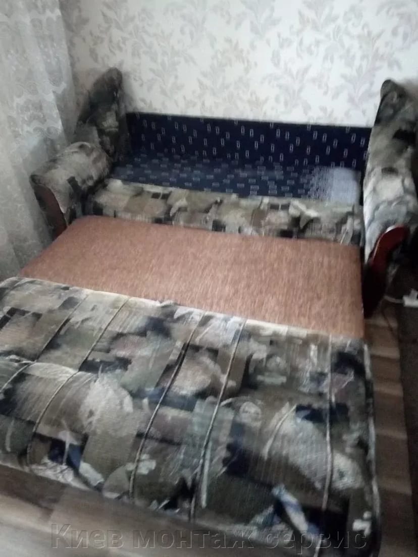 Ремонт зламаних пружин в дивані, матраці, ліжка Київ. Ремонт дна, підстави. Правий берег