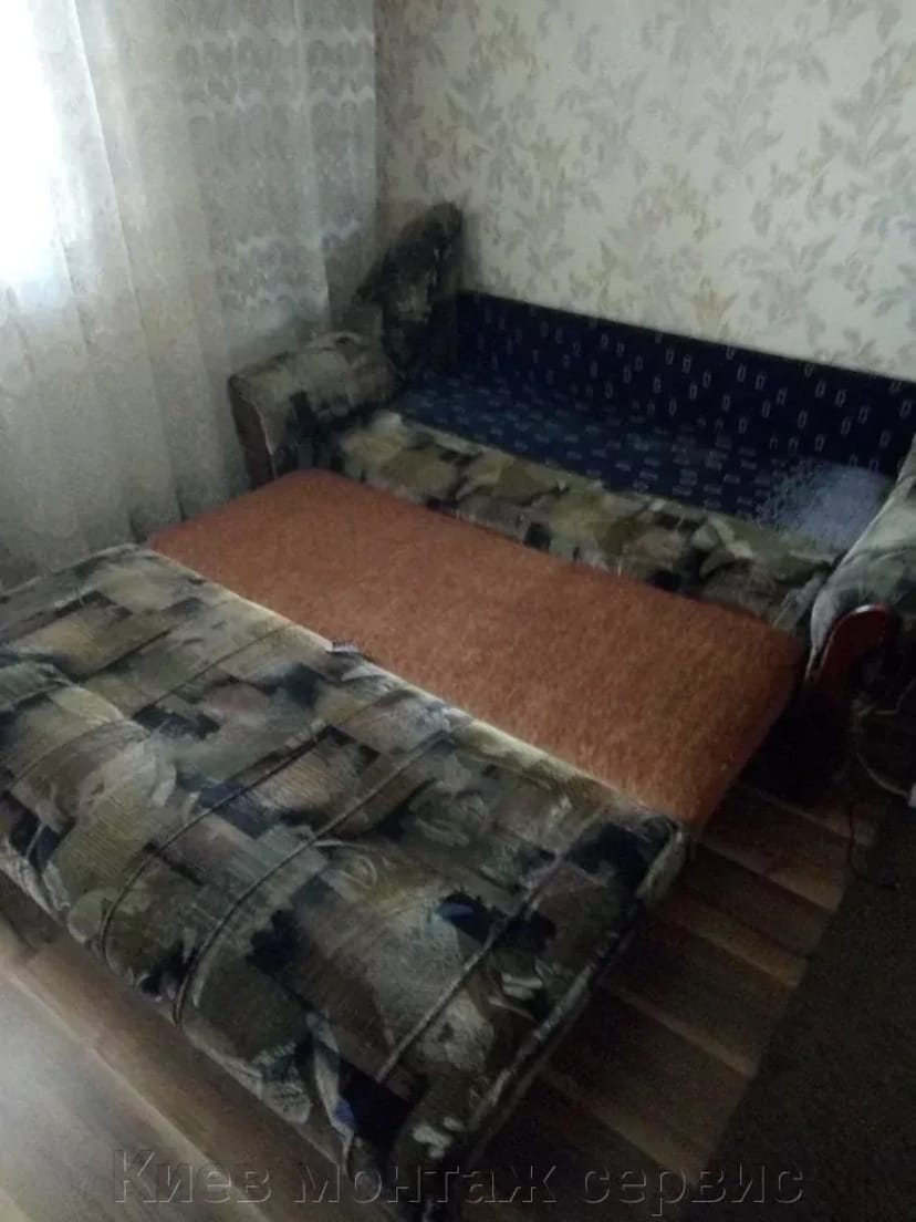 Ремонт зламаних пружин в дивані, матраці, ліжка Київ. Ремонт дна, підстави. Правий берег