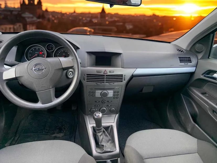  Авто Opel Astra H