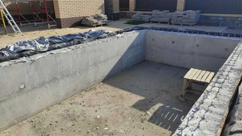 Бетонні роботи Фундамент Вимощення Армопояс Подрорна стіна