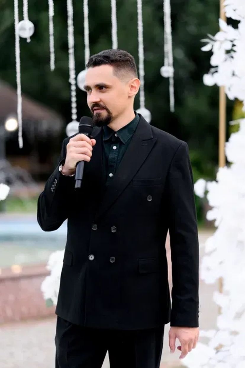 Ведучий Київ на весілля, корпоратив, день народження