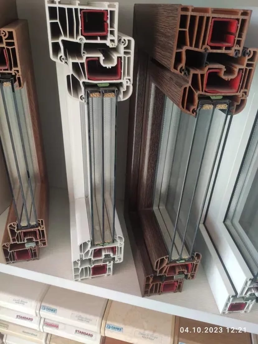 Виготовлення металопластикових вікон та дверей від виробника.