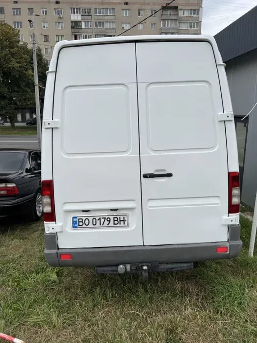 Вантажні перевезення: Швидко, Дбайливо, Доступно.