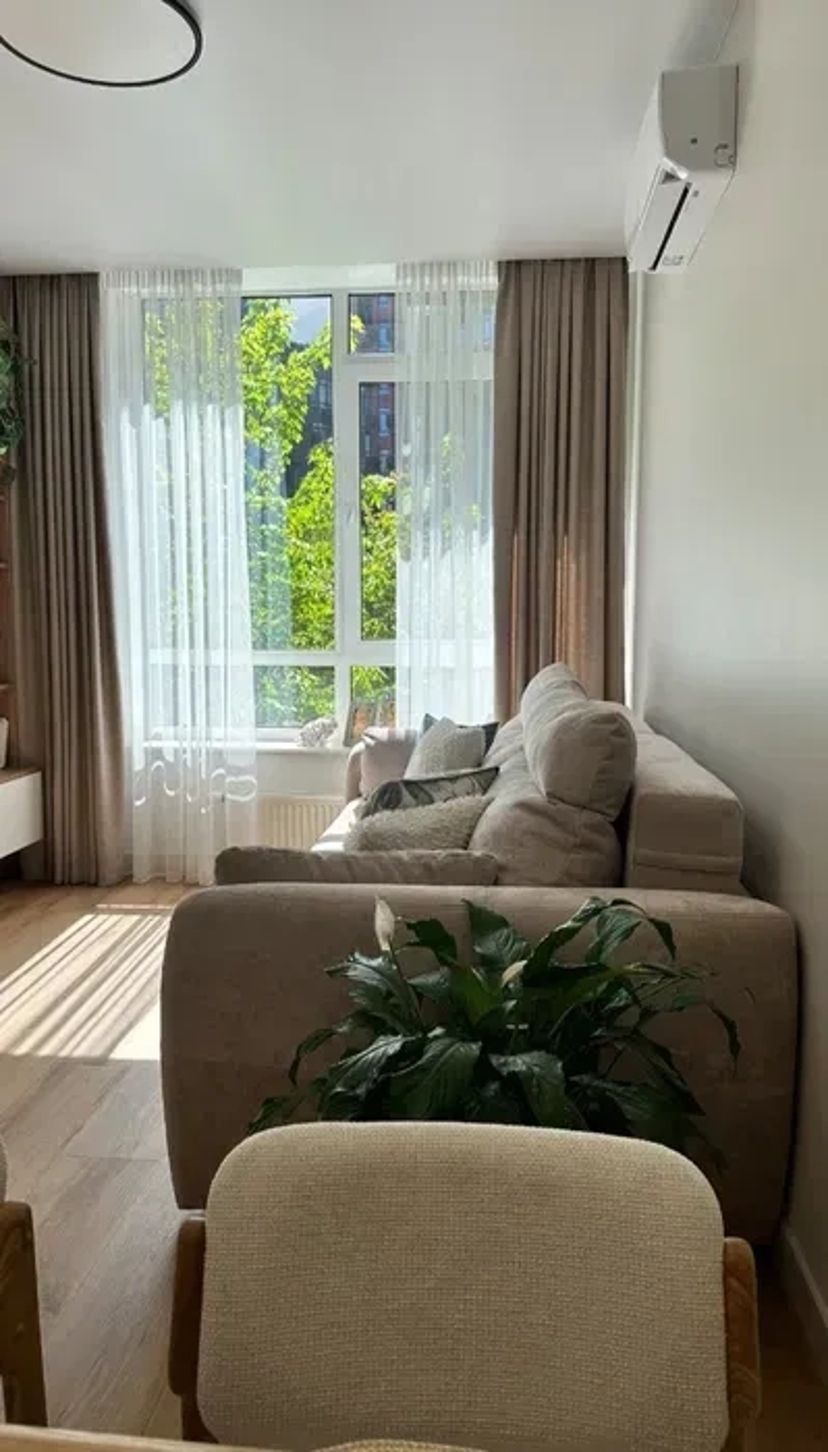 Нова 2к кв-ра 67м2 ЖК Республіка