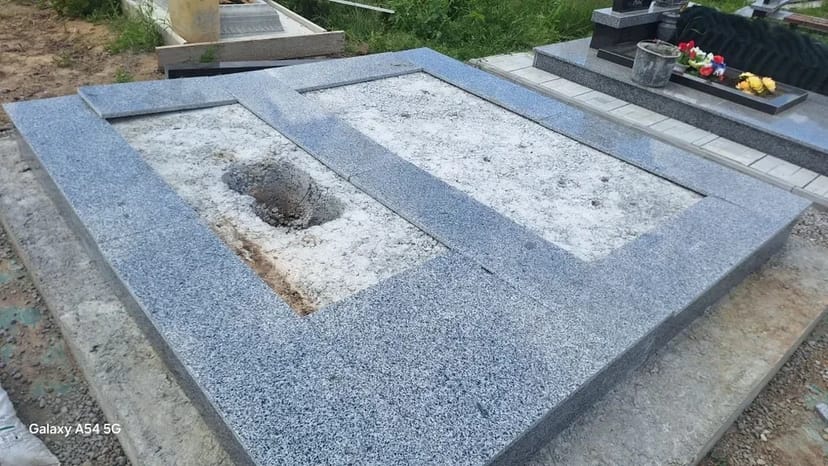 Гранітні памятники з бетону, виготовлення