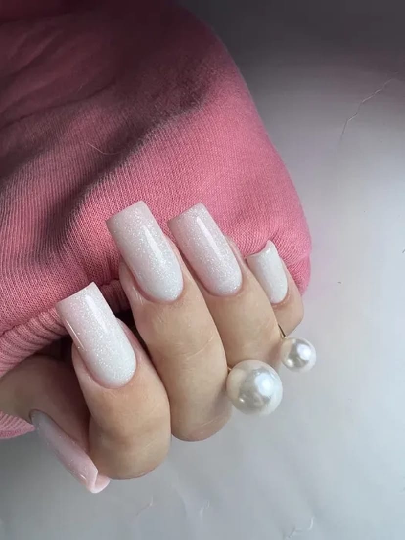 Нарощення нігтів/Манікюр комплекс/корекція гелем,салон краси