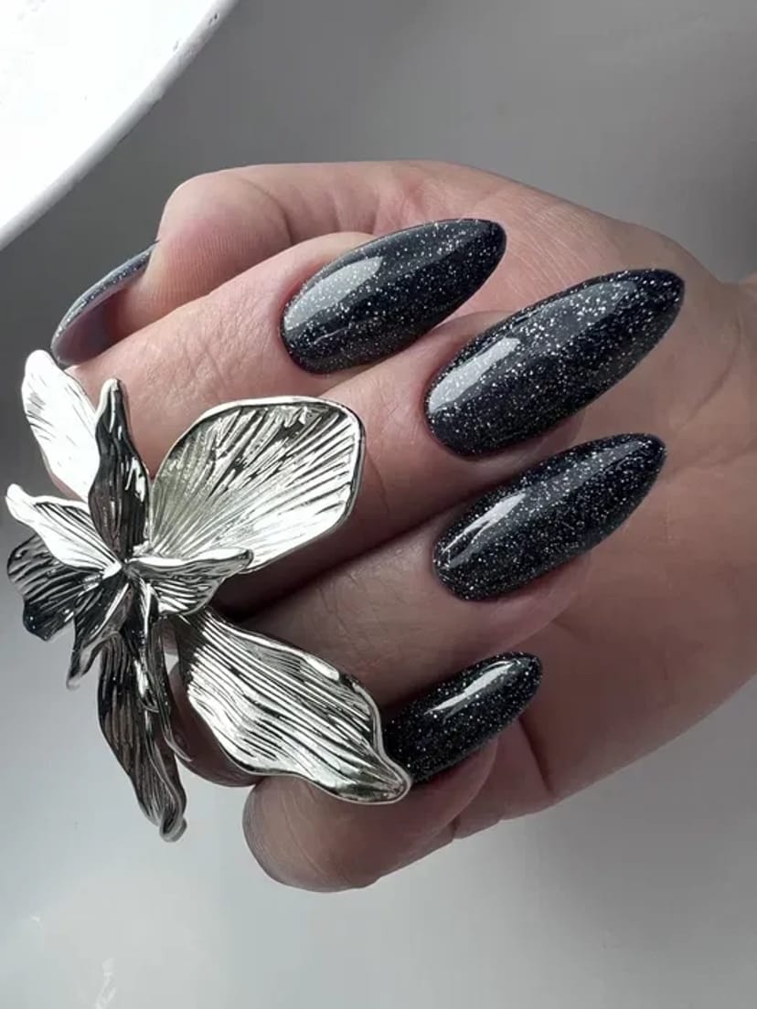 Нарощення нігтів/Манікюр комплекс/корекція гелем,салон краси