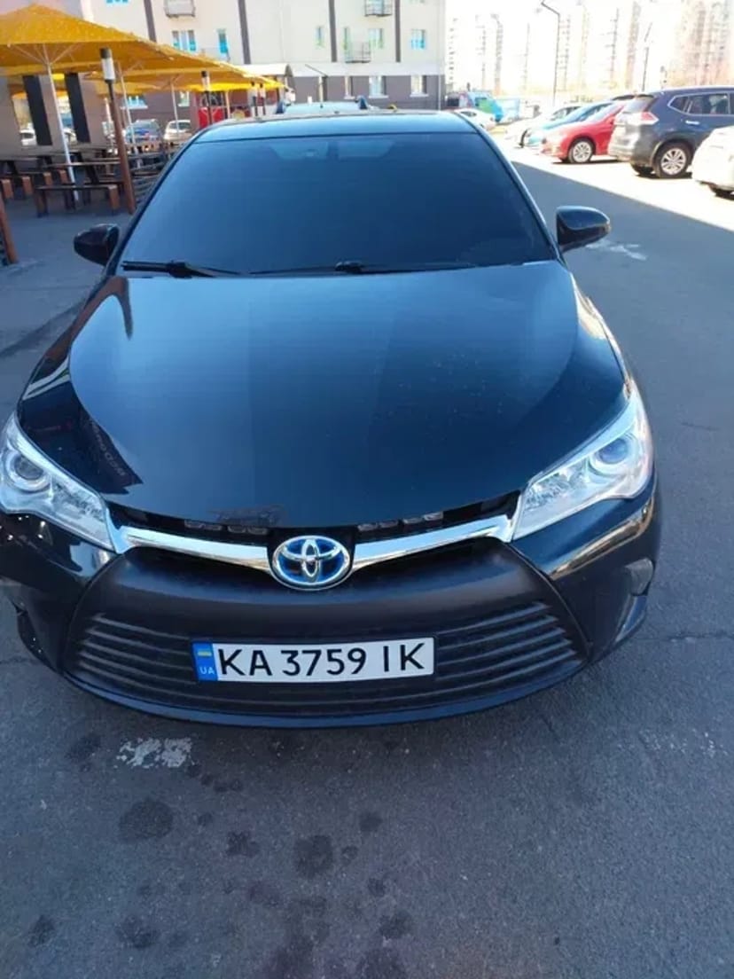 Авто  для особистих цілей Camry, Passat B7
