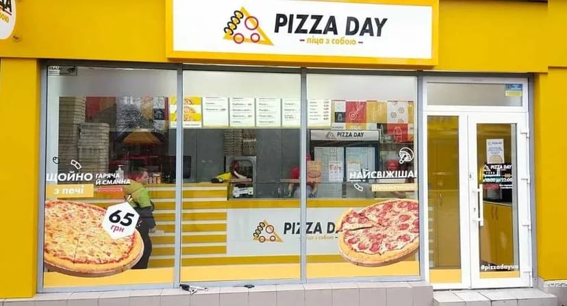 Брендування транспорту, вітрин, виготовлення вивісок, банеру.