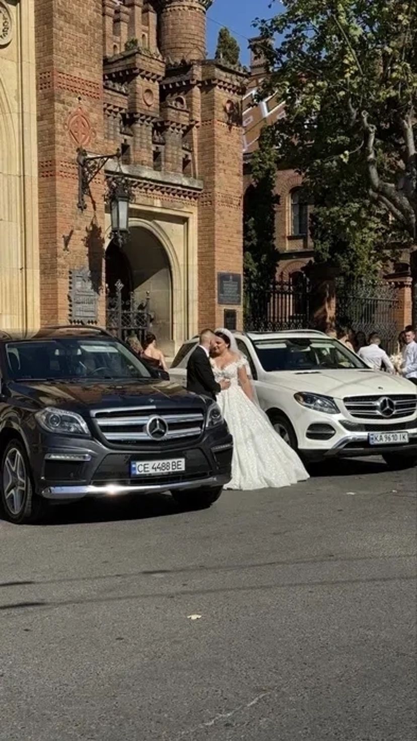 Авто на весілля. Великий вибір. Royal Ride 