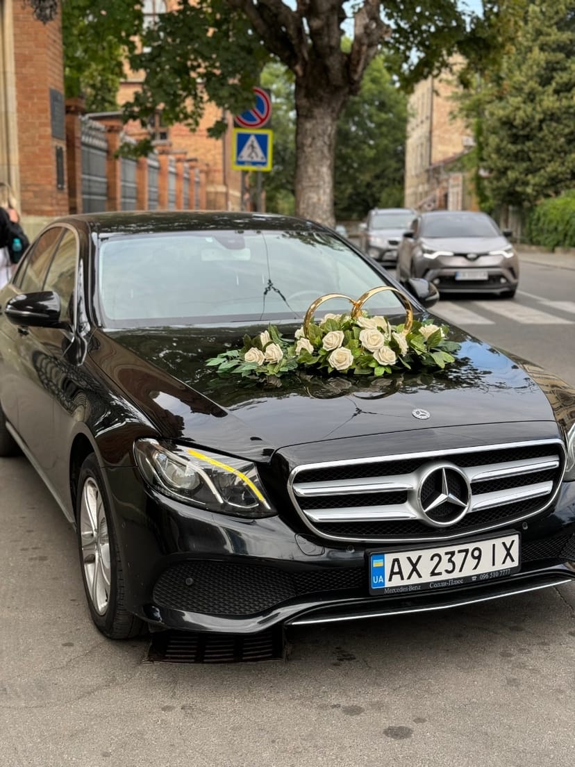 Авто на весілля. Великий вибір. Royal Ride 