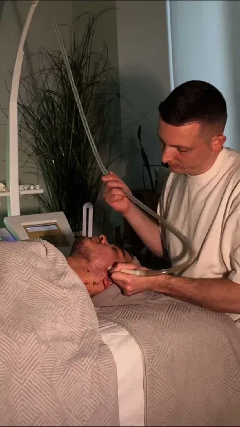 Професійний масаж на Подолі для вашого відпочинку та здоров'я