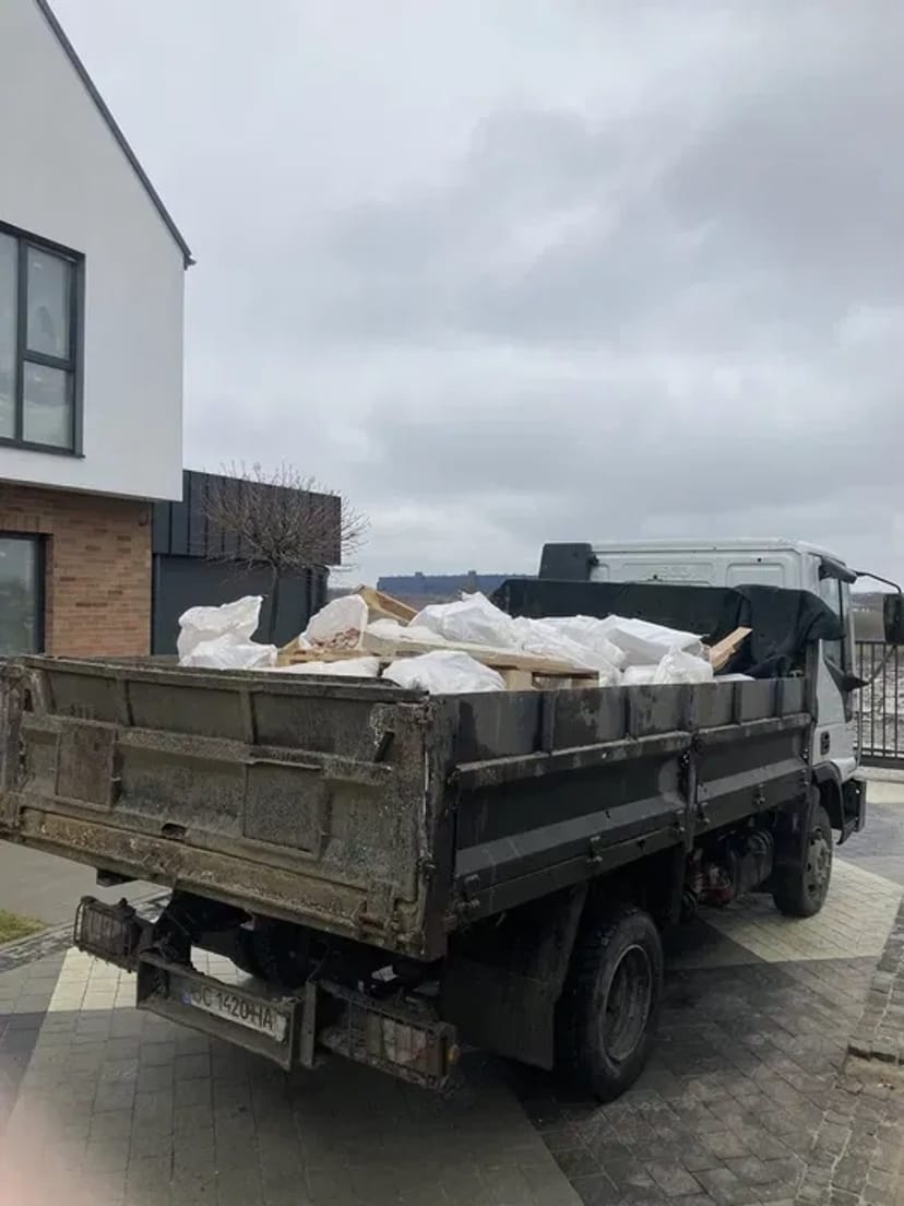 Демонтажні роботи, Вивіз будівельних відходів, Вантажники