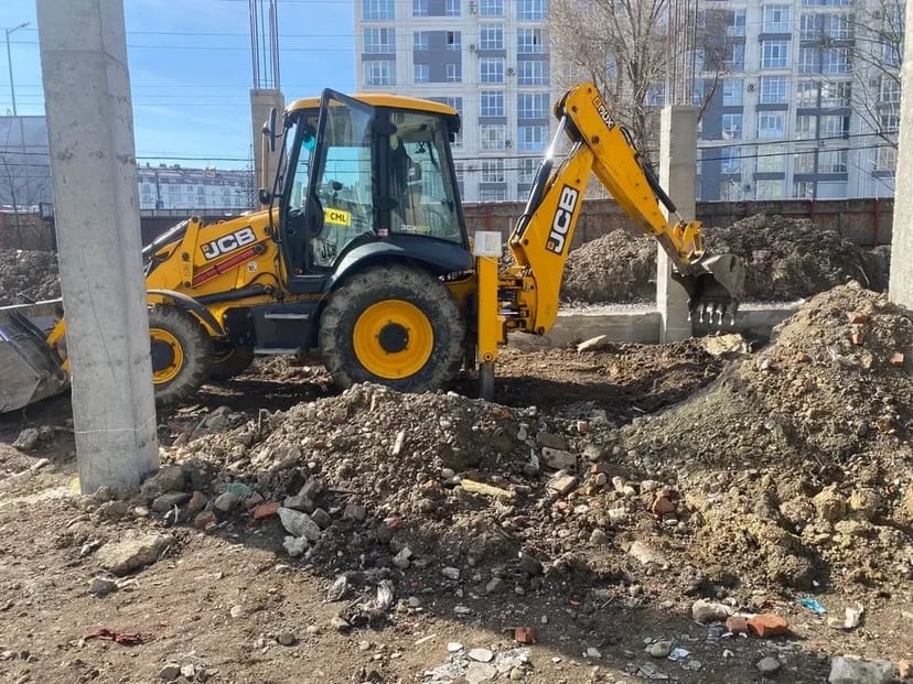 Екскаватор JCB3cx