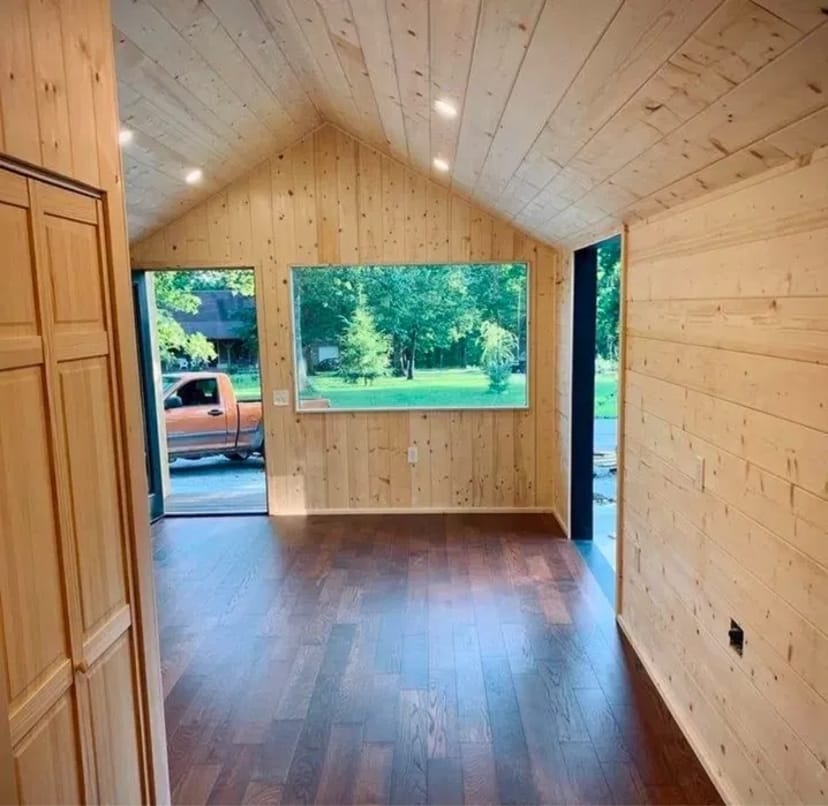 Модульний будинок для постійного проживання та комерції