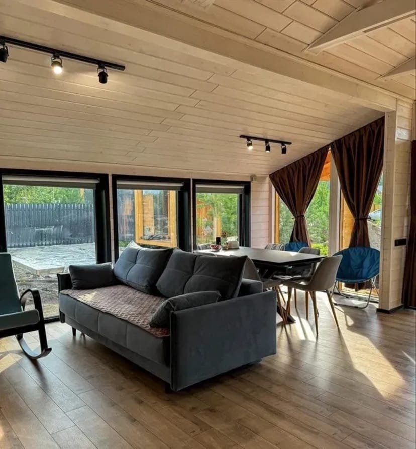 Модульний будинок для постійного проживання та комерції