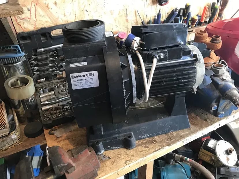 Ремонт насосів для басейнів! Перемотування. Швидко, надійно!