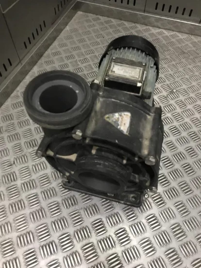 Ремонт насосів для басейнів! Перемотування. Швидко, надійно!