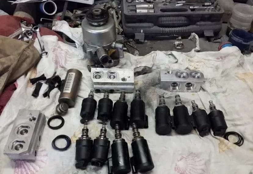 ABC, ремонт, насоса, стойки гидроподвески Мерседес CL215, W220, W221