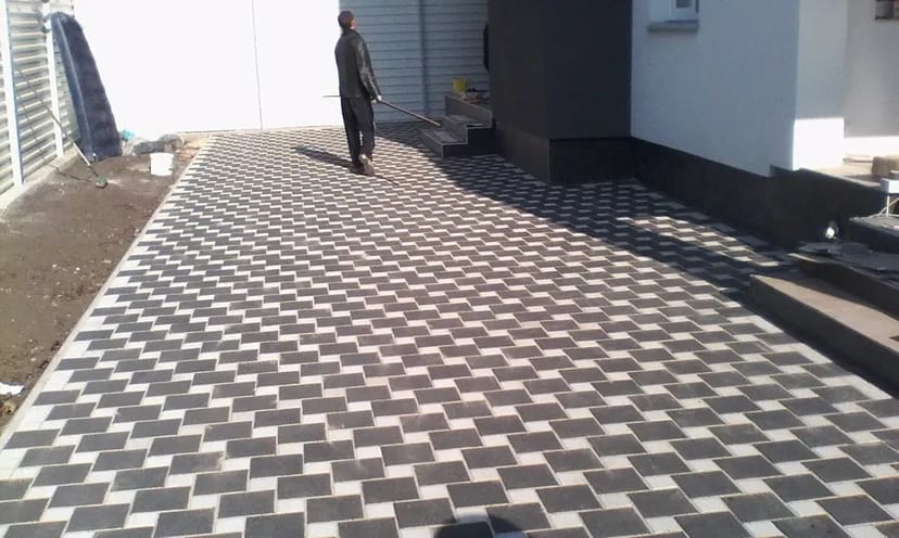 Якісне та недороге укладання тротуарної плитки з гарантією