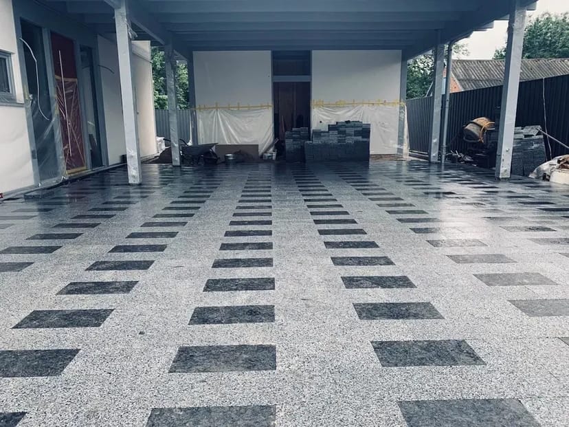 Якісне та недороге укладання тротуарної плитки з гарантією