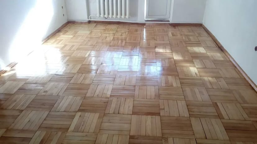 Циклювання, шліфування, ремонт паркету та дошки підлоги, реставрація, плінтус.