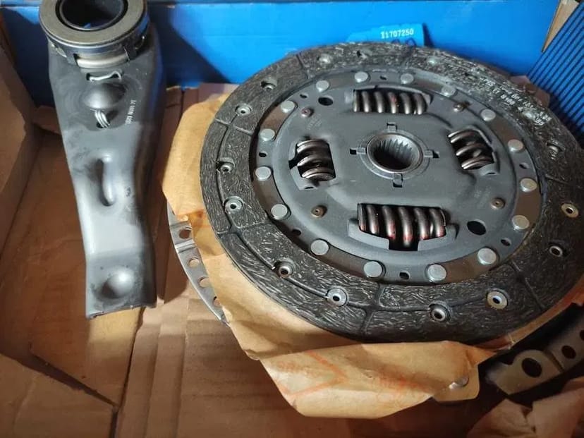 Заміна зчеплення Діагностика СТО ВАЗ ЗАЗ Хюндай Кіа Рено