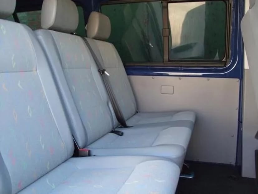 293 Мікроавтобус на весілля трансфер Volkswagen T5 Caravelle