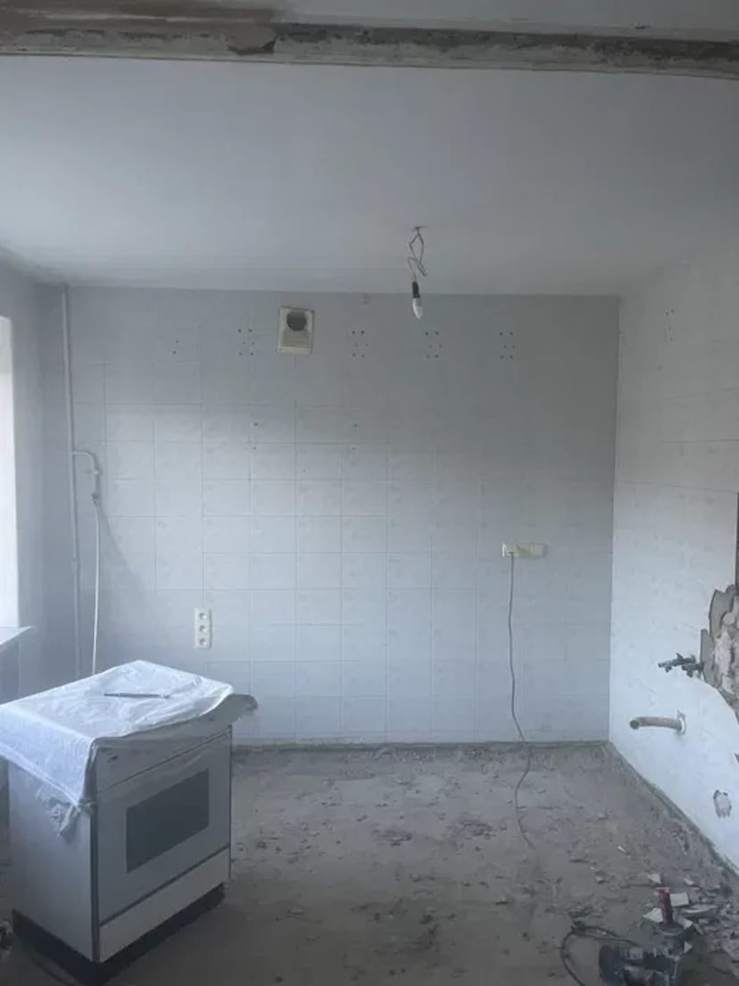 Демонтаж стін,плитки,штукатурки, будівель, сантехкабіни, стяжки, стін