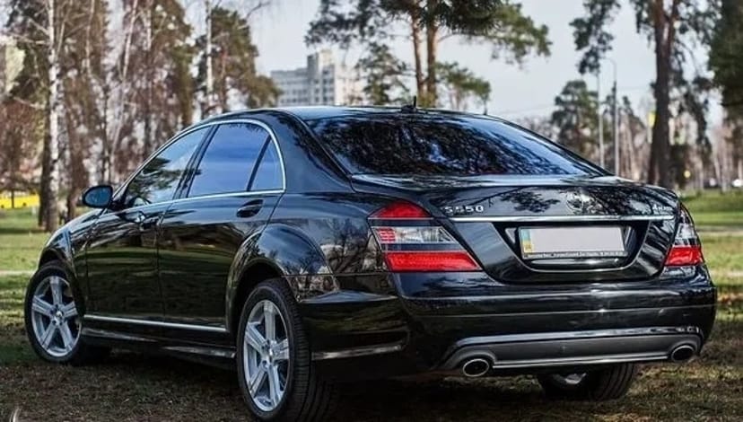 095 Авто на весілля Vip-авто Mercedes W221 S550L AMG