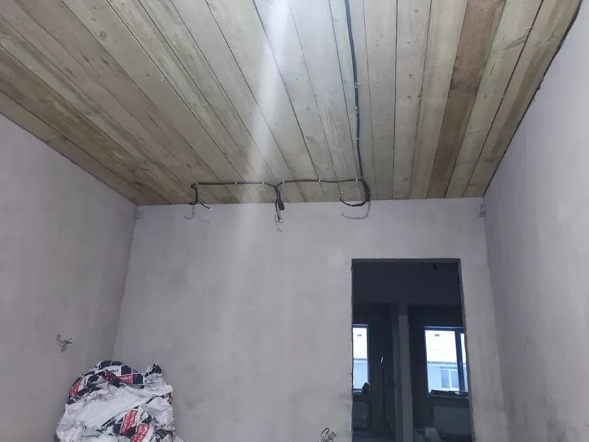 Утеплення дахів, мансарди,балок перекриття.