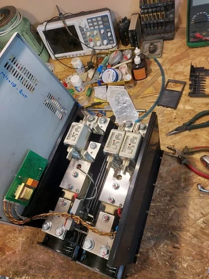 Ремонт частотників для асинхронних двигунів, м'яких пусків