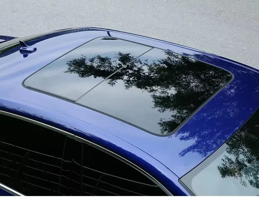 Ремонт шторки панорамы люка. 3 000 грн. Договірна.