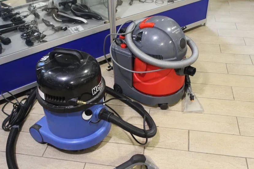 Миючі пилисоси Karcher/Bosch