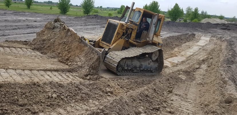 Послуги бульдозера Caterpillar D5 H LGP