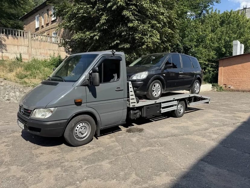 Евакуатор цілодобовий.