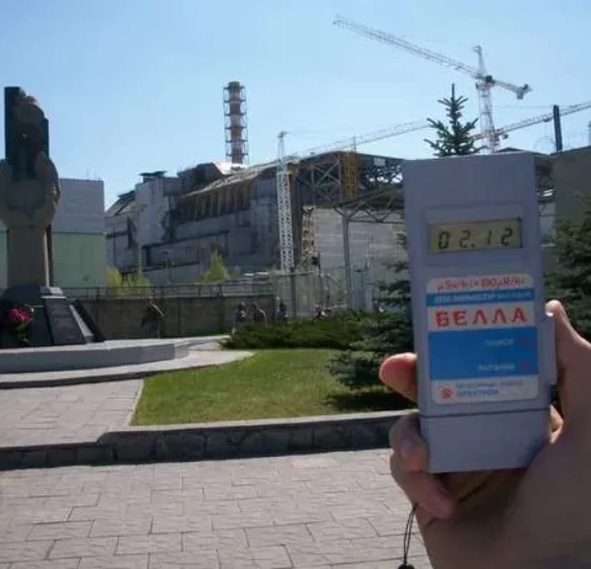 Побутовий дозиметр, вимірювання фонових випромінювань.