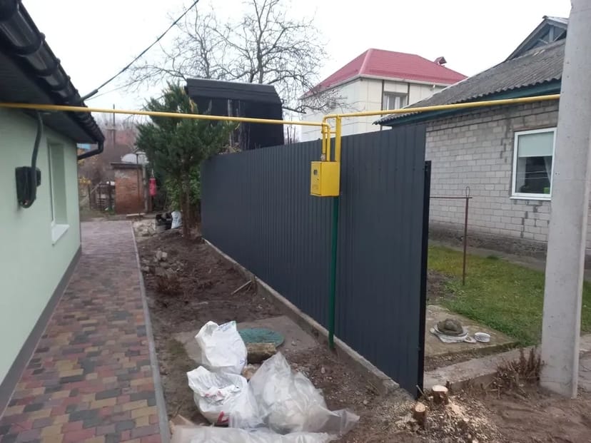 Установка парканів, виготовлення воріт, хвірток, навісів