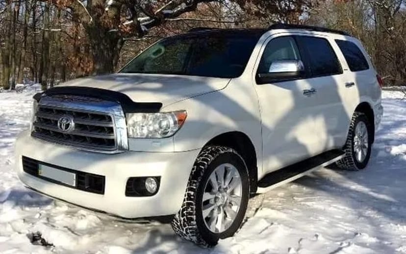 238 Позашляховик на весілля Toyota Sequoia біла