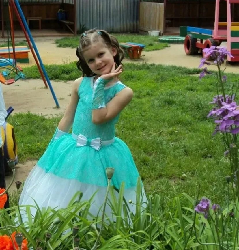 Карнавальні костюми