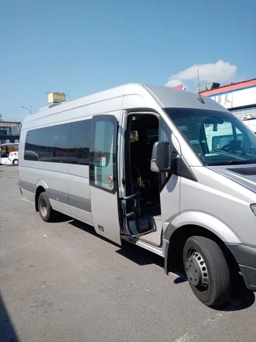 Пасажирські перевезення комфортабельними автобусами від 8, 14,20,30,40,50,60,70 місць