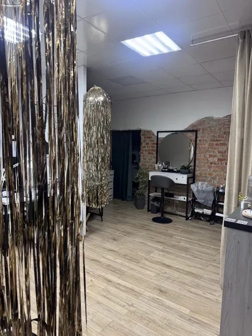 ШУКАЄМО МОДЕЛЕЙ | Манікюр у студії | 300 грн. для майстрів стажерів