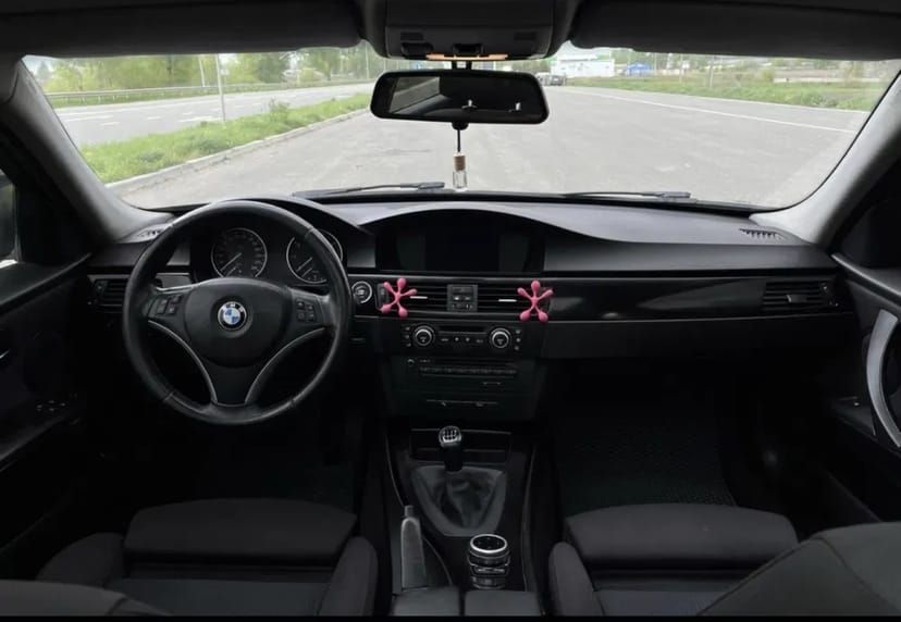 Авто в BMW в користування