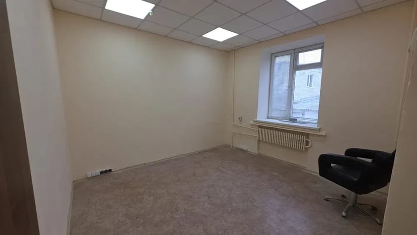 Офіс з опаленням біля ТЦ «Французький бульвар» – зручне розташування