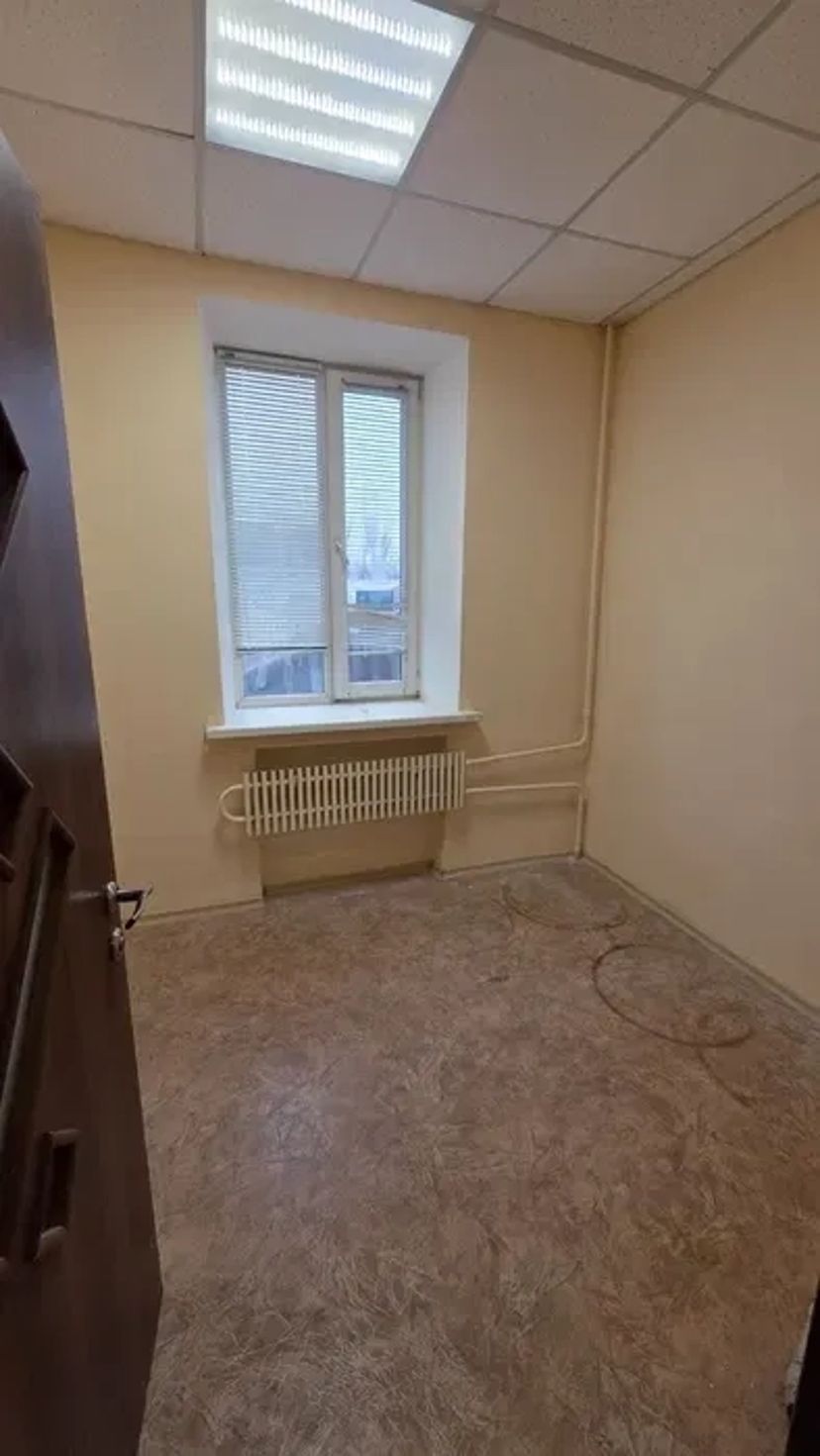 Офіс з опаленням біля ТЦ «Французький бульвар» – зручне розташування