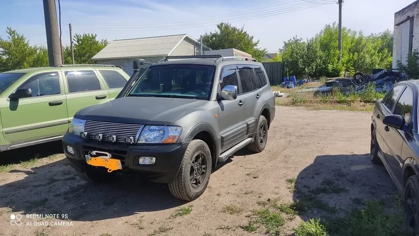 Фарбування машин та конструкцій фарбою RAPTOR