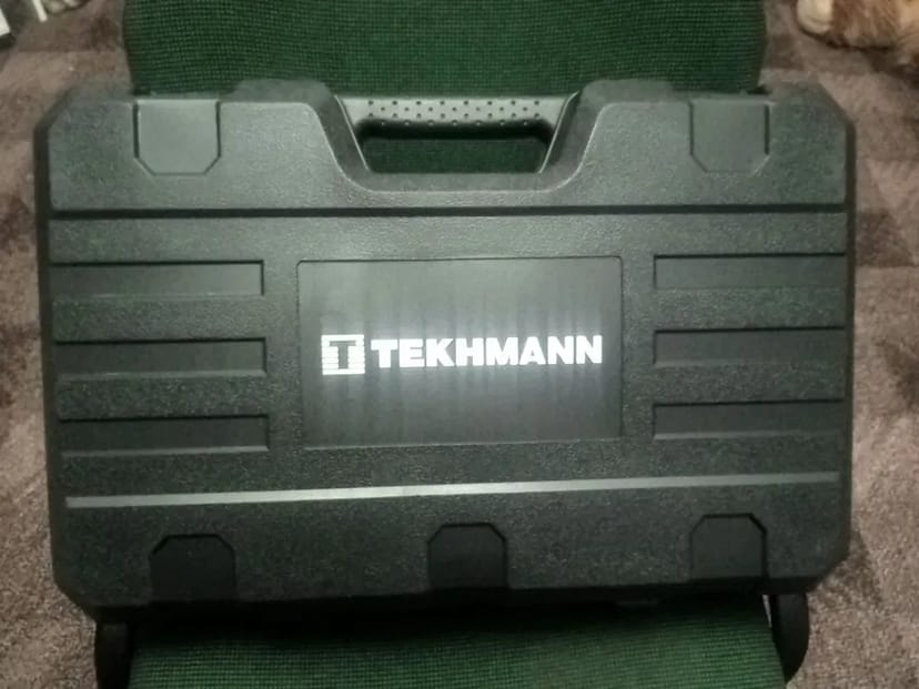 Відбійний молоток 22Дж Tekhmann TDH-1722 MAX.