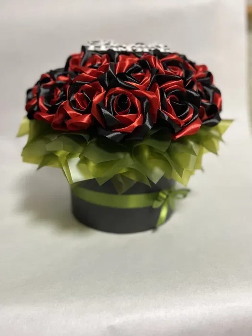 Букети з атласної стрічки, для особливих моментів на замовлення