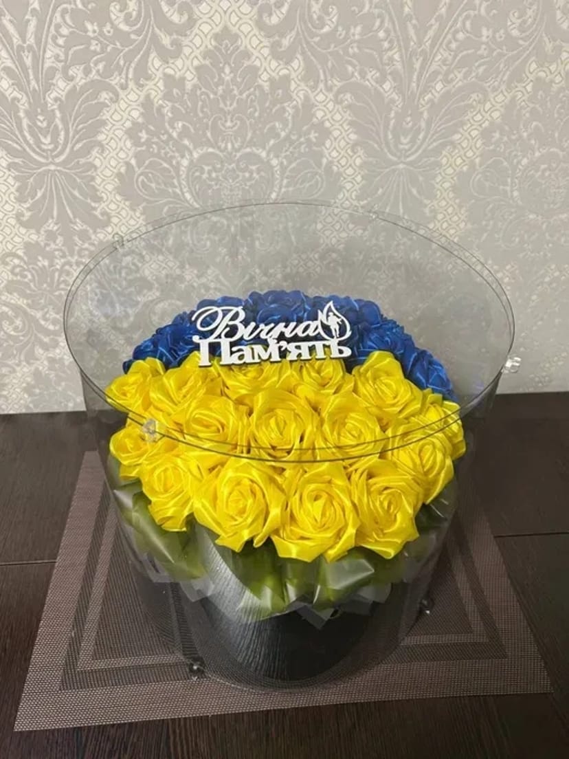 Букети з атласної стрічки, для особливих моментів на замовлення