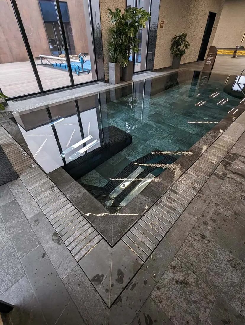 БУДІВНИЦТВО БЕТОННИХ БАСЕЙНІВ